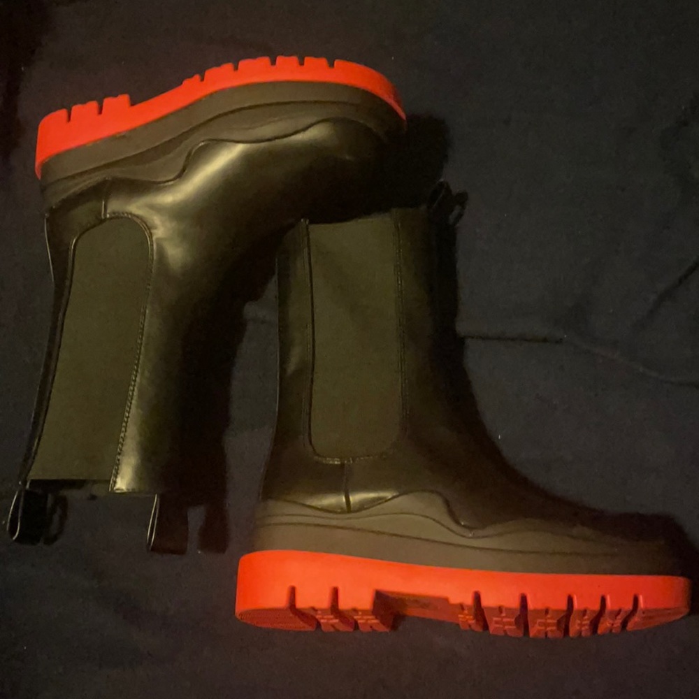 Chelsea boot